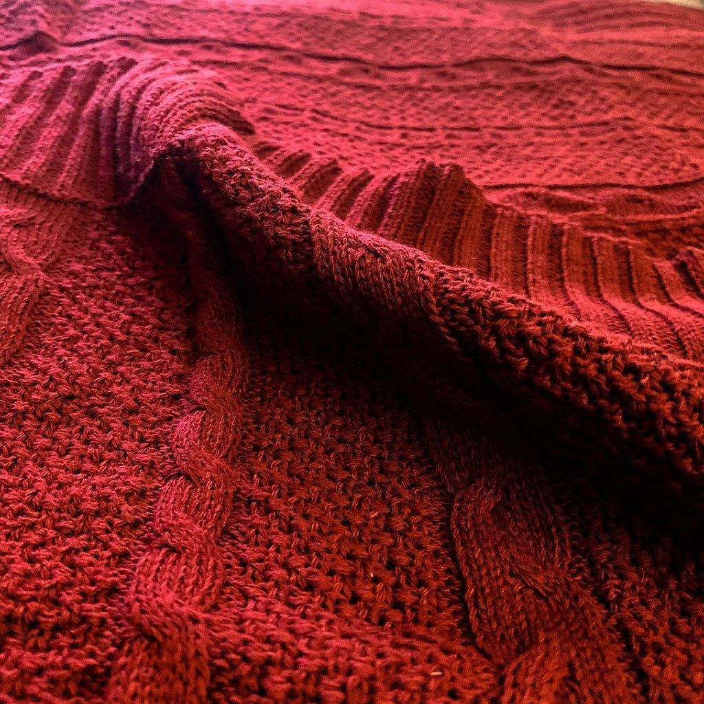 Cable Knit Sweater Throw Blanket – Soft Cotton Throw in Ivory, Navy & Red