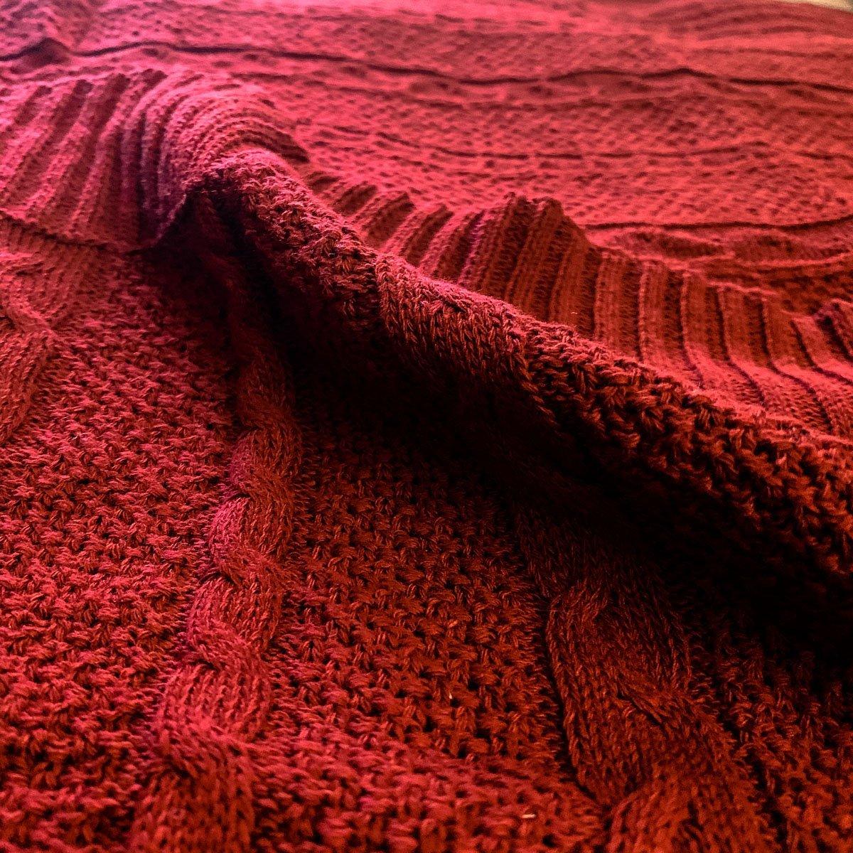 Cable Knit Sweater Throw Blanket – Soft Cotton Throw in Ivory, Navy & Red