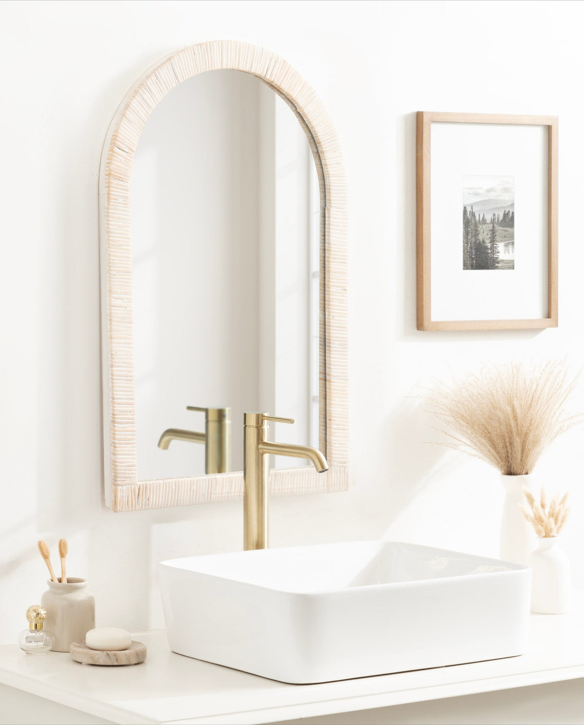 Rahfy Rattan Arch Wall Mirror – Boho Arched Mirror in 3 Finishes