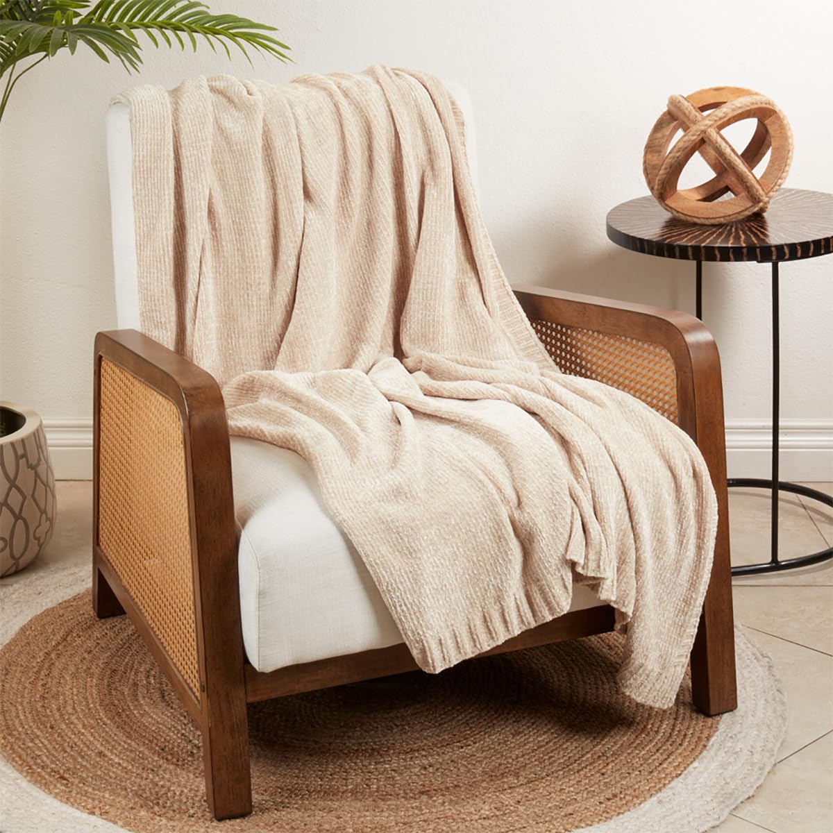 Chunky Knit Chenille Throw Blanket 50x60 – Soft Cozy Throw in 7 Colors
