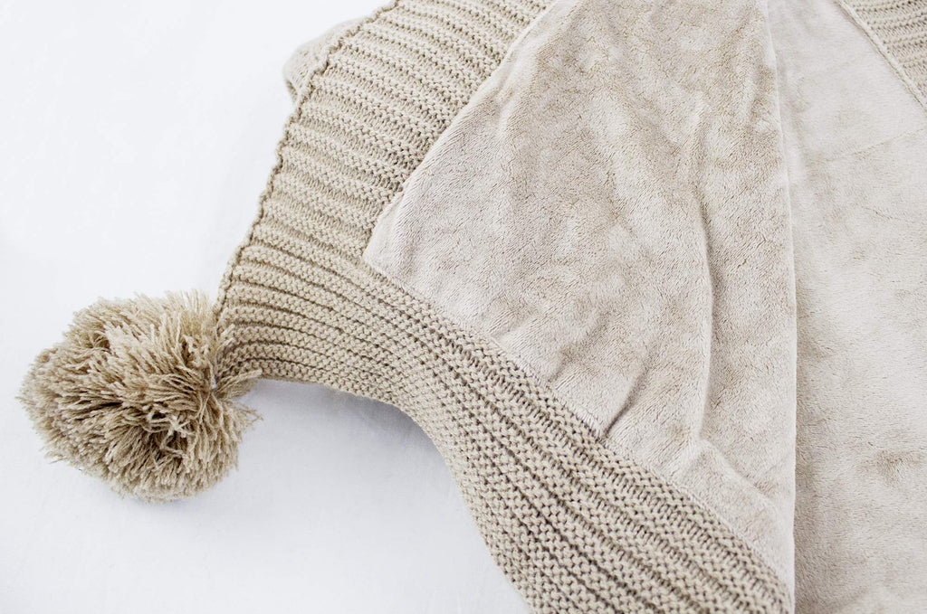 Reversible Cable Knit & Faux Fur Throw Blanket with Pom Poms – Taupe 50x60