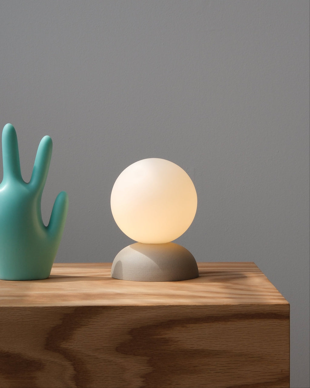 Monroe Handcrafted Ceramic Accent Lamp – Small Glass Globe Table Lamp