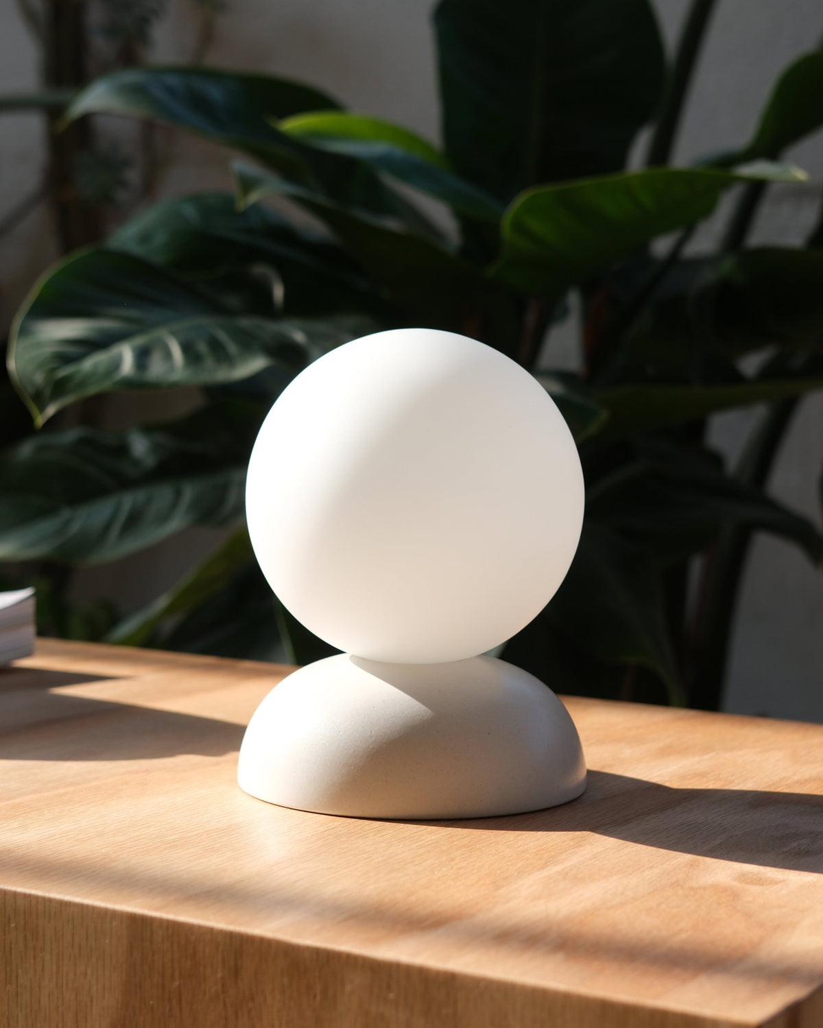 Monroe Handcrafted Ceramic Accent Lamp – Small Glass Globe Table Lamp