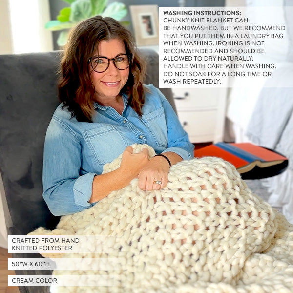 Chunky Knit Throw Blanket in Cream – Oversized Cozy Knit Blanket